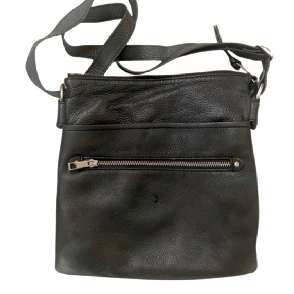 DANIER BLACK PEBBLED LEATHER CROSSBODY BAG MOST POPULAR BAG FROM DANIER - Picture 1 of 15